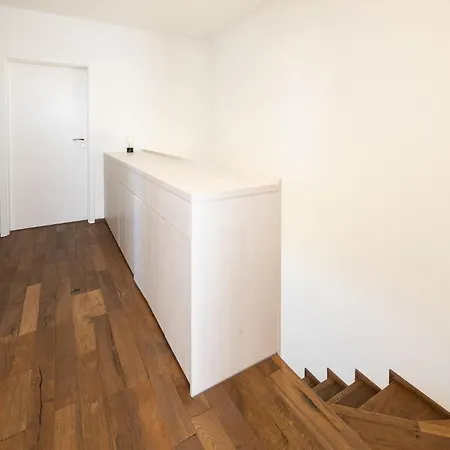 Slnecny Dom Pri Jazere Βίλα Hruba Borsa