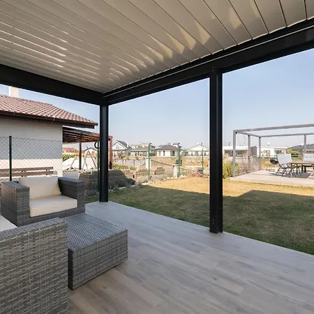 Slnecny Dom Pri Jazere Βίλα *