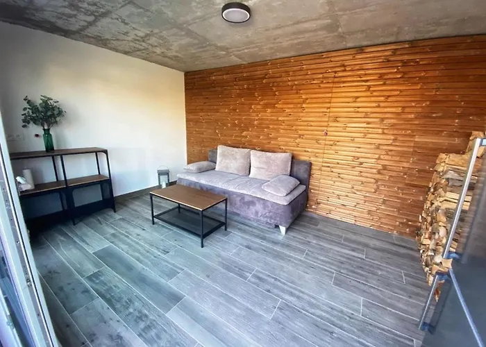 Slnecny Dom Pri Jazere Villa Hruba Borsa