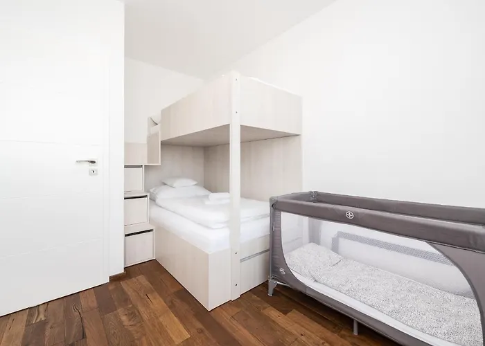 Slnecny Dom Pri Jazere *